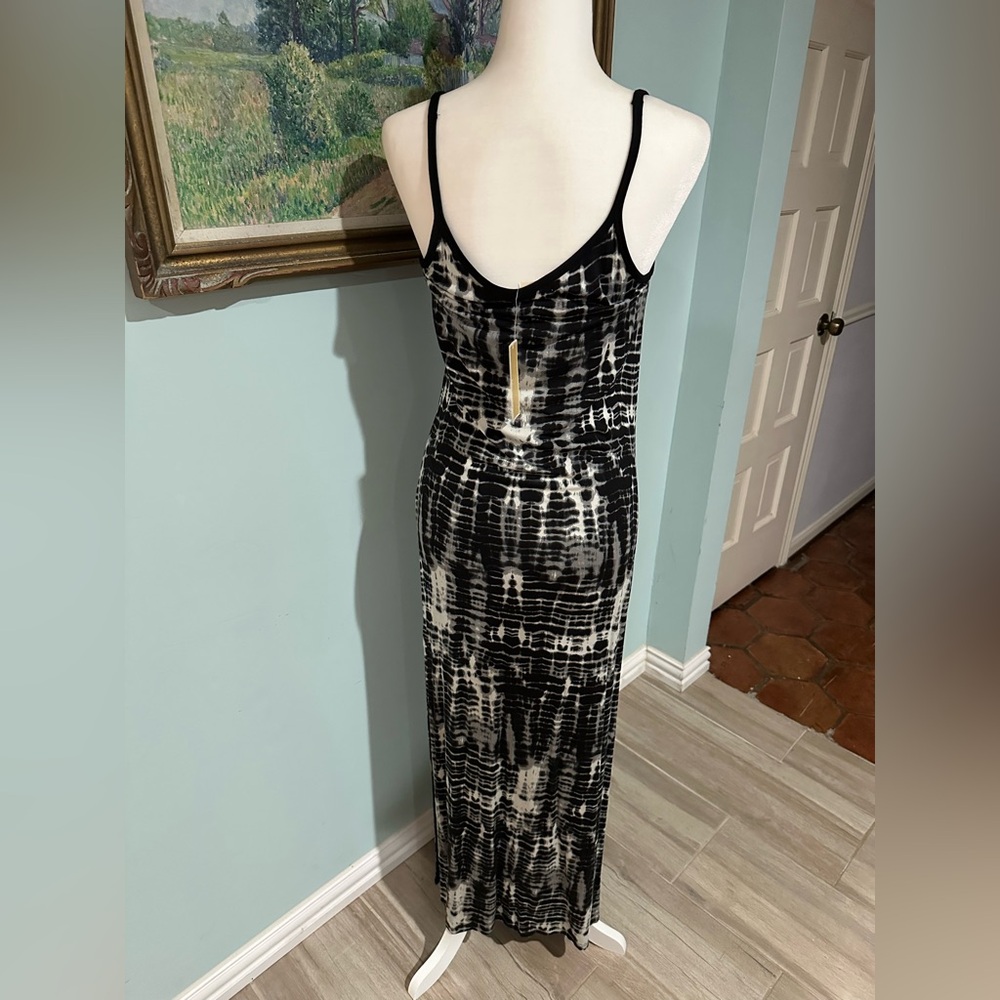 Michael Kors Black and White Dress - Picture 5 of 8